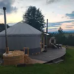 Luxe tent Owcza Jurta *
