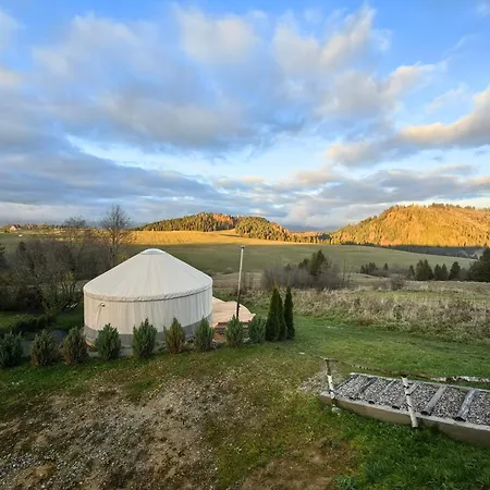 Owcza Jurta Luxury tent